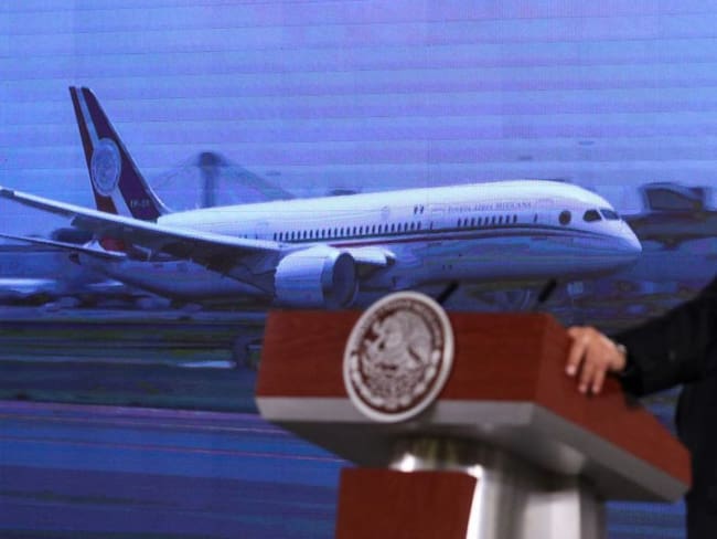 Se mantiene en análisis dos ofertas para la venta del avión presidencial