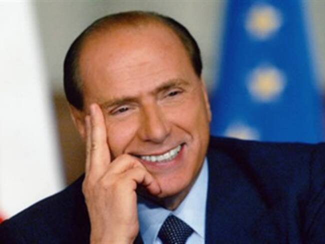 Retira Berlusconi candidatura al gobierno italiano