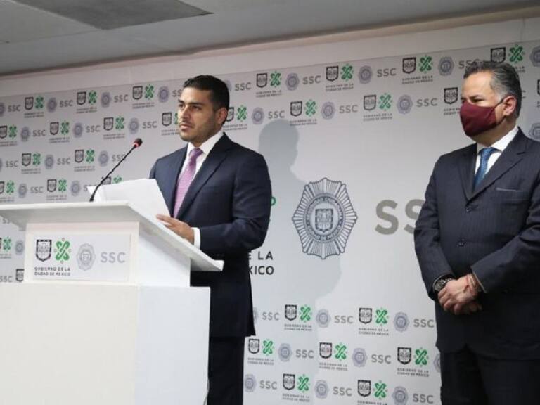 SSC y UIF bloquearon cuentas a 14 grupos delictivos tras operativo Zócalo