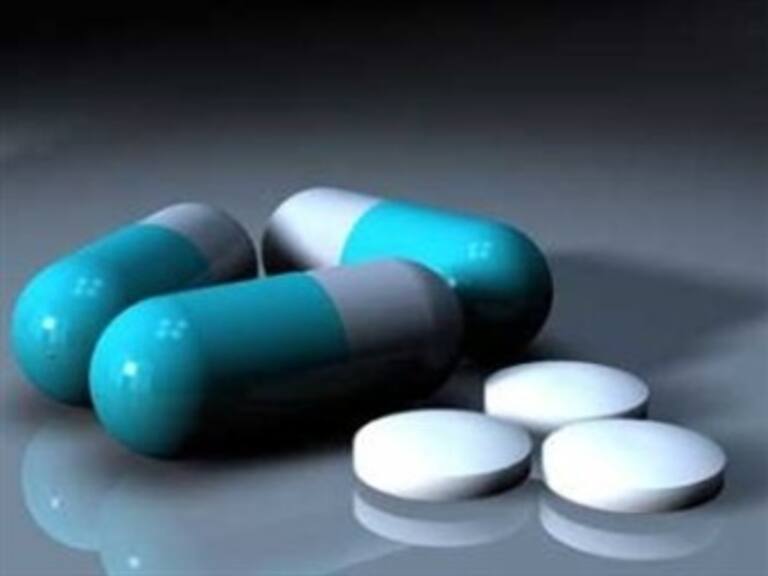 Decomisan pastillas de pseudoefedrina en AICM