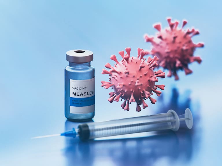 Durante los últimos años los programas de inmunización han enfrentado retos operativos, administrativos y sociales, a los que se suma la desinformación en redes sociales