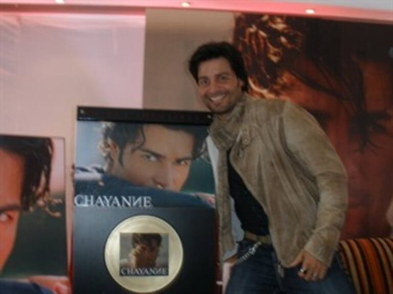 Apuesta Chayanne por continuidad del CD