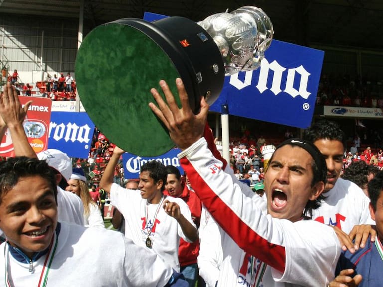 Chivas campeón en el 2006.