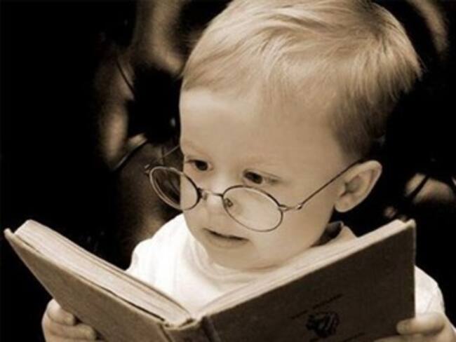 'Leer es un placer' con Lorena Elizabeth Hernández. 06/04/13