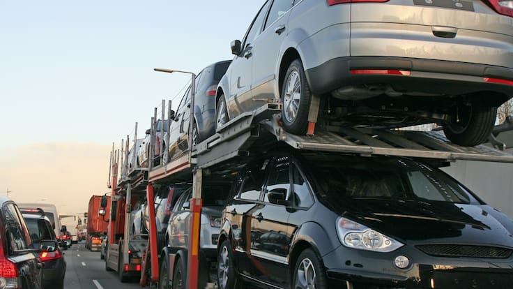 Industria automotriz crece en ventas y exportaciones, pero baja producción