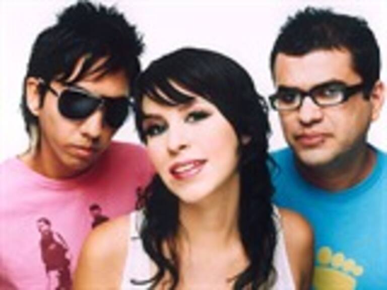 Alcanza Belanova primer lugar de música pop 2008