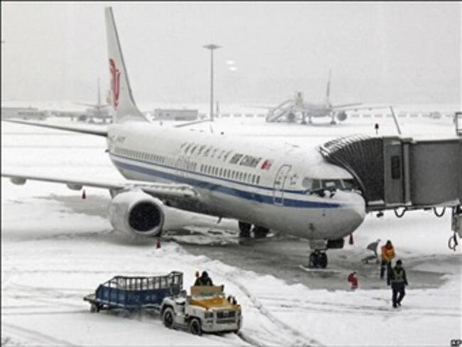 Cancelados, más de 3 mil vuelos en Europa