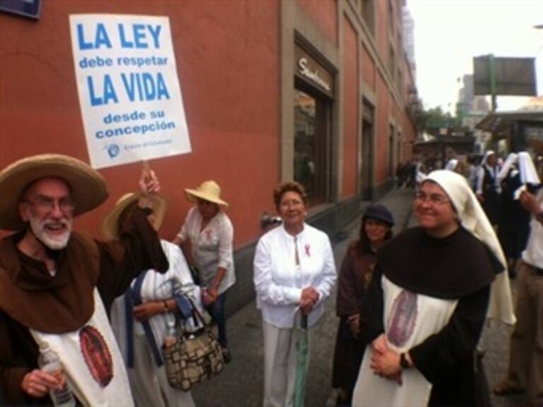 Celebra Iglesia Católica fallo de SCJN contra el aborto y canonización de madre Lupita