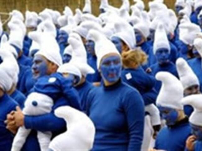 Contribuye México para nuevo récord Guiness de Pitufos