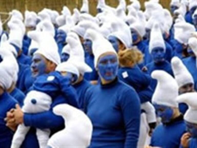 Contribuye México para nuevo récord Guiness de Pitufos