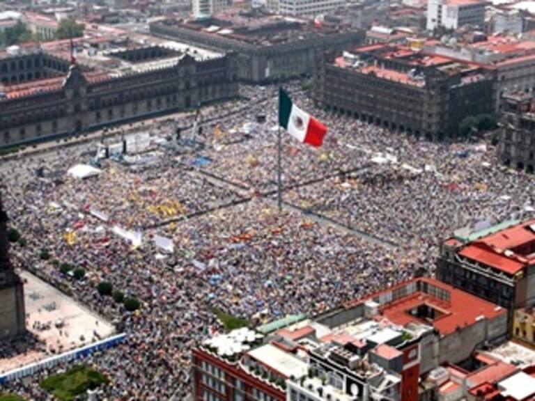 2 mil granaderos cuidan el Zócalo