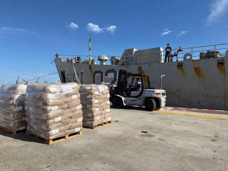 Sheinbaum: Apoyo humanitario a Cuba continúa, pero no el envío de combustible