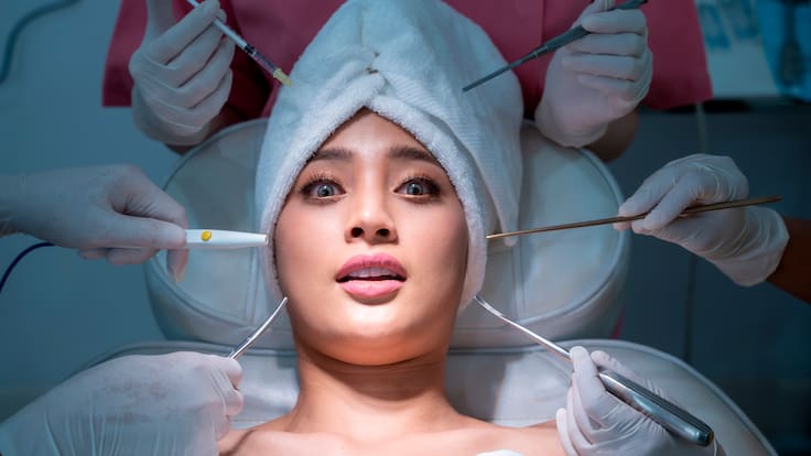 ¿Por qué envejece la cara? Descubre las técnicas modernas para levantar pómulos y cejas