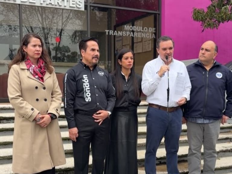 La denuncia contra el hijo del expresidente López Obrador presentada por el PAN CDMX ante el INE exige una investigación sobre presuntos actos anticipados de campaña y el origen de recursos utilizados.