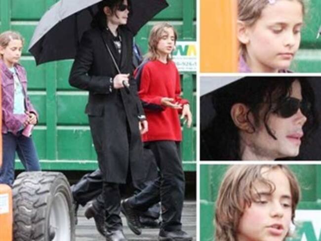 Otorgan a madre de Michael Jackson custodia temporal de sus nietos