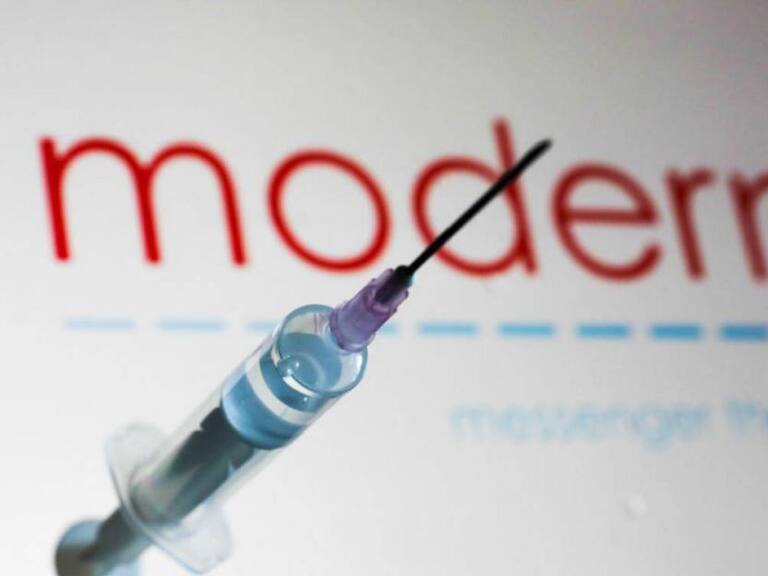 Vacuna Moderna obtiene autorizacion de uso de emergencia: Cofepris