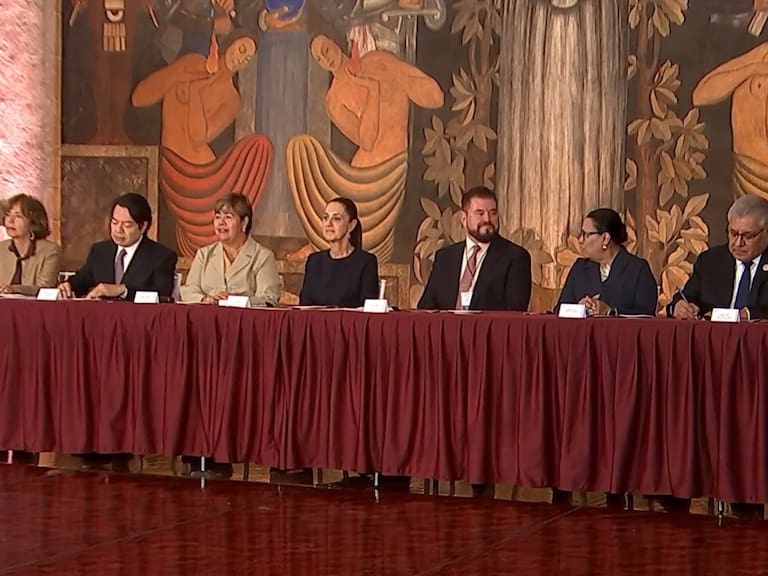 Reunión entre la presidenta Claudia Sheinbaum e integrantes del SNTE