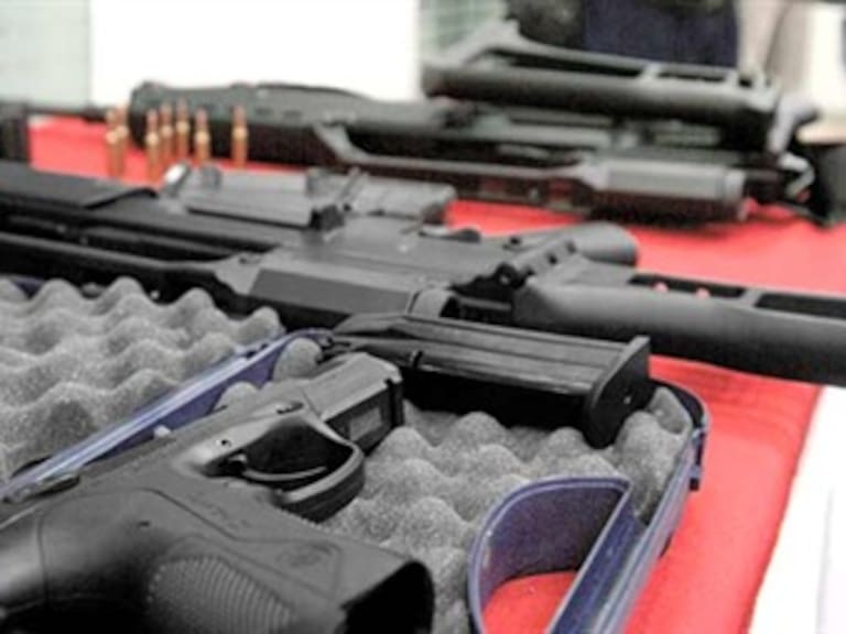 Pide Calderón a legisladores de EU detener tráfico de armas