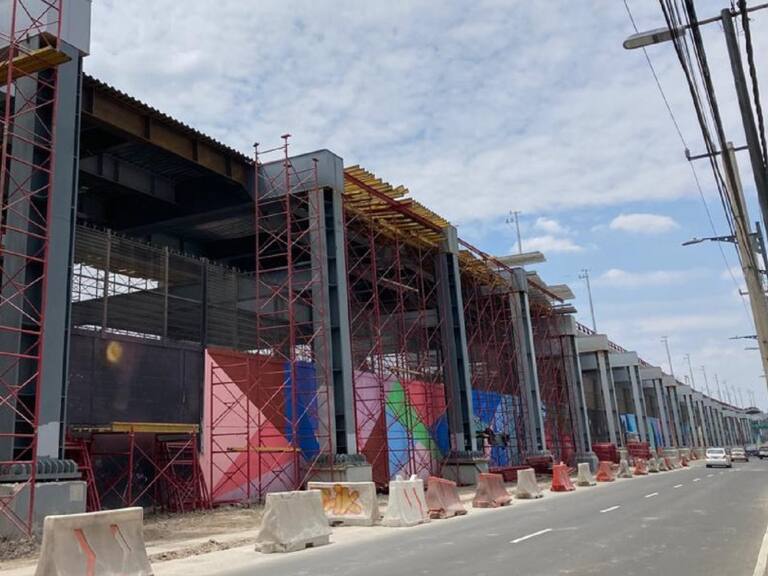 Inaugura el trolebús elevado Claudia Sheinbaum