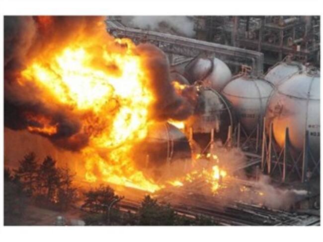 Eleva Japón a nivel máximo emergencia en planta nuclear de Fukushima