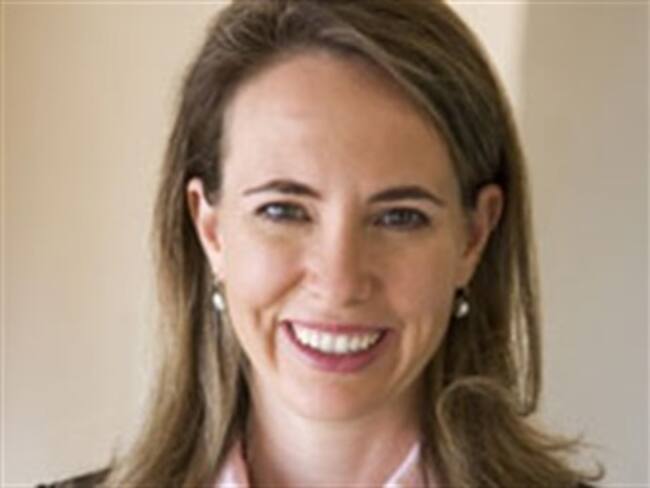 Luchan por salvar vida de legisladora en Arizona