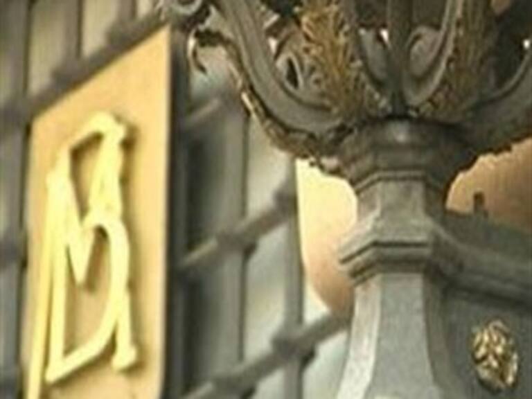 Devaluación del peso no ha afectado: Banxico
