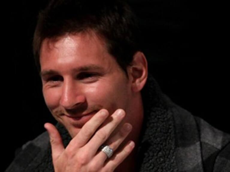 Asegura Le Parisien que el PSG medita el fichaje de Messi