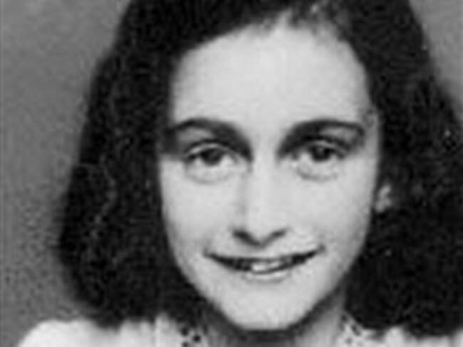 Exhibirán diarios de Ana Frank