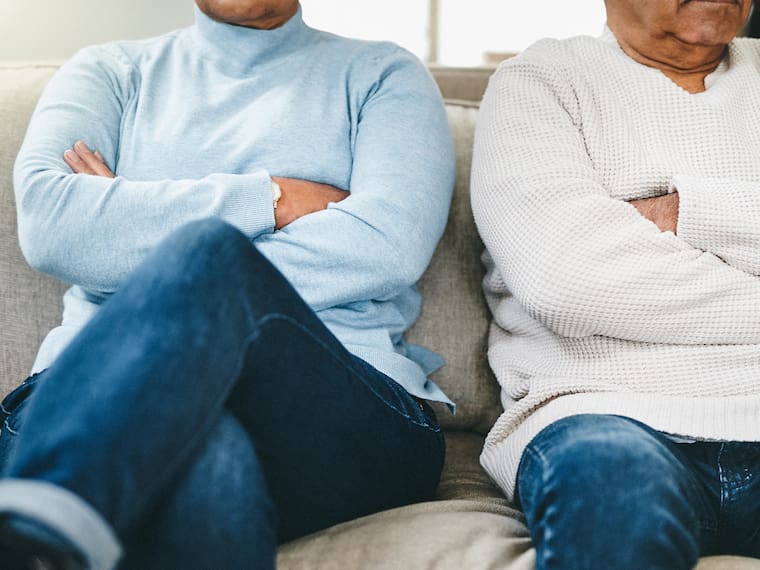 Martha Debayle | Hermanos que no se hablan: ¿Autoprotección o herida familiar abierta?