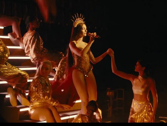 ¡Es OFICIAL! Este es el tráiler de ‘Mother Mary’ con Anne Hathaway como protagonista de la película de A24