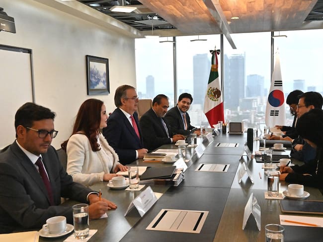 México y Corea del Sur acuerdan fortalecer inversión y diálogo económico
