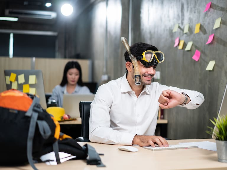 Las vacaciones laborales aumentaron al doble en 2022, con 12 días de descanso como mínimo.