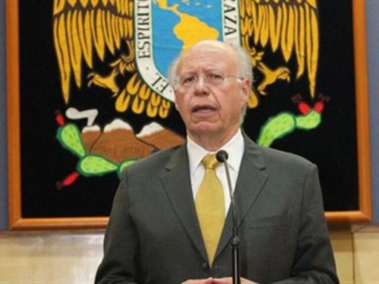 Pide rector de la UNAM no bajar la guardia ante enfermedades