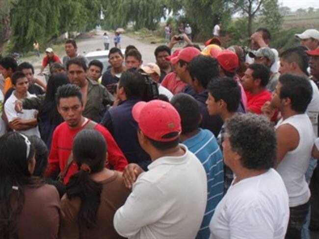 Linchan a presuntos delincuentes en Texcoco
