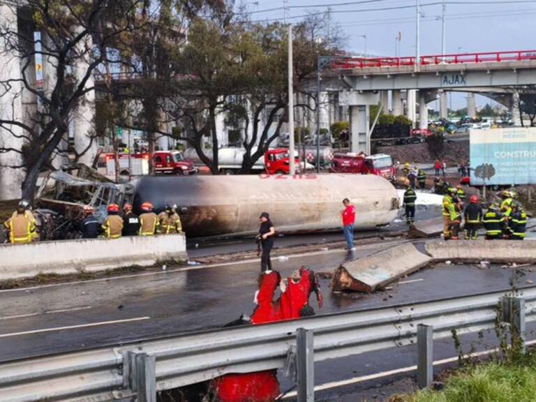 Accidente de pipa de gas en Iztapalapa
