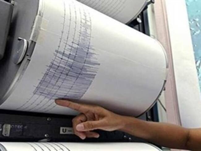 Terremoto de 7.6 grados sacude al Pacífico Sur