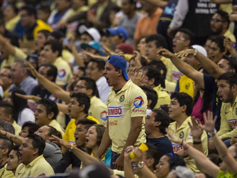 Aficionados del América.