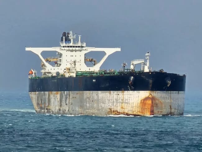 Destapan esquema millonario de exportación de petróleo ruso que burló sanciones y financió la guerra