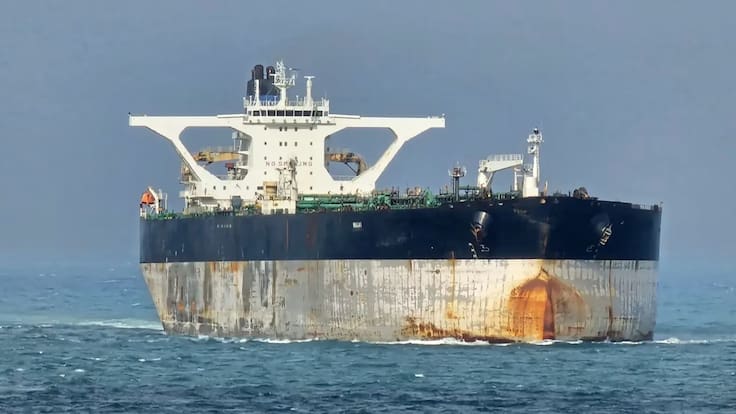 Destapan esquema millonario de exportación de petróleo ruso que burló sanciones y financió la guerra