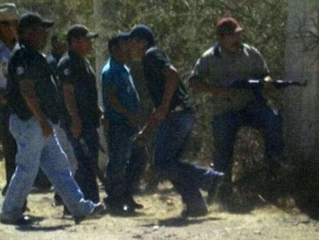 Retiene grupo armado a 200 activistas opositores a una mina en Oaxaca