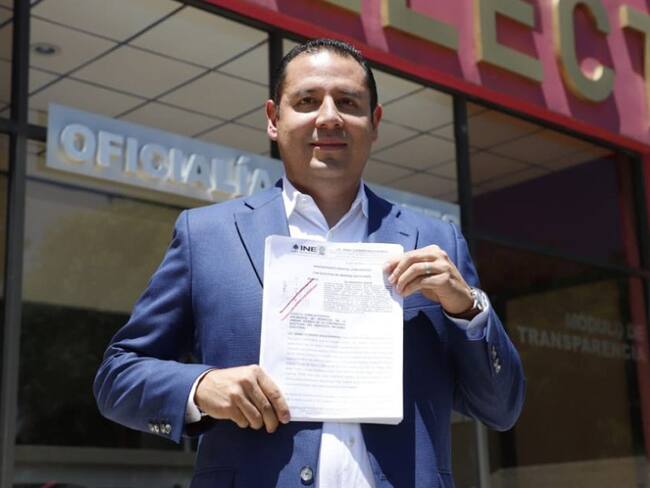 PRD presenta queja ante el INE contra Morena