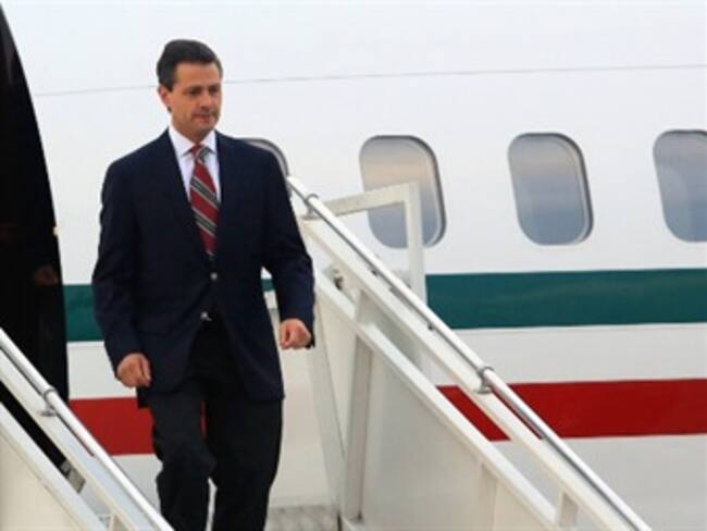 Regresa EPN a México tras su vista a Panamá