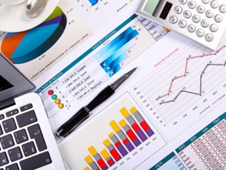 Afecta semana santa a empresas del país. Momento Corporativo con Roberto Aguilar. 08/05/13