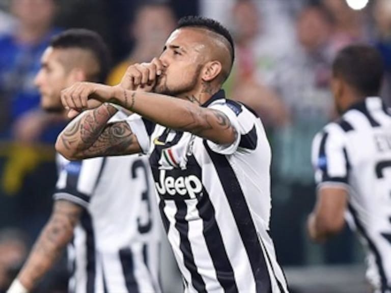 Juventus consigue mínima y polémica ventaja sobre Mónaco