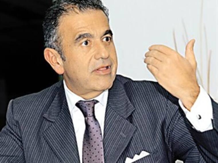 Pendiente de mexicanos en Filipinas por tifón. Julio Camarena, embajador de México en Filipinas