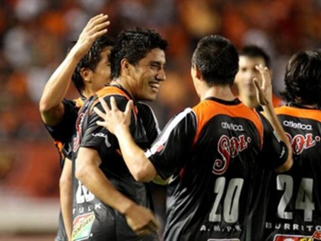 Vence Chiapas a Emelec 2-1 en Libertadores