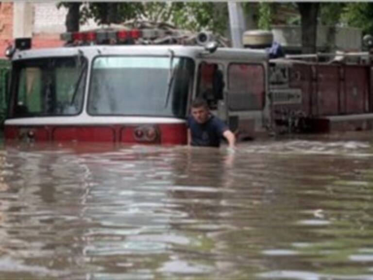 Afecta a 10 mil desbordamiento de Río de los Remedios