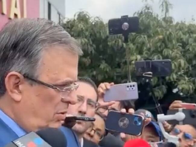 Marcelo Ebrard no se va de Morena