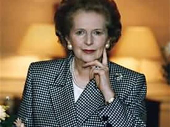 Hospitalizan a Margaret Thatcher tras fracturarse un brazo