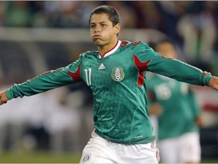 Aparece 'Chicharito' en lista de inmortalizados por FIFA